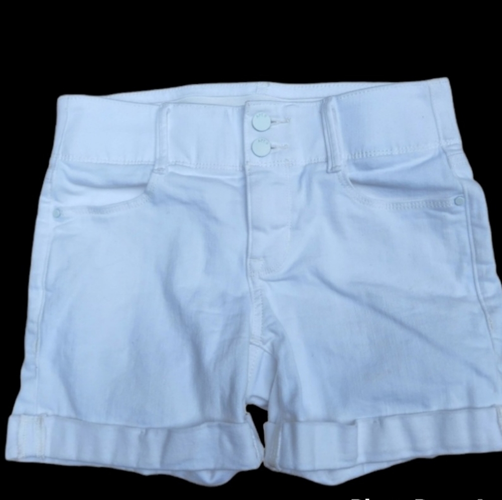 **Bundle 3 for $12** APT 9 White Shorts Size 4